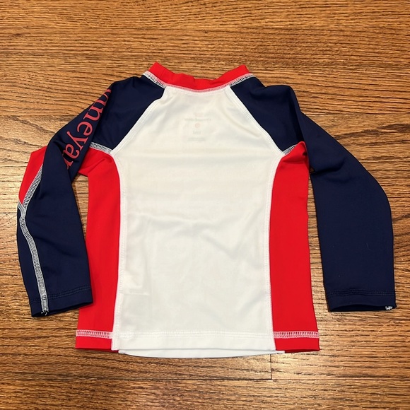 Vineyard Vines Rashguard 18m - Picture 4 of 4